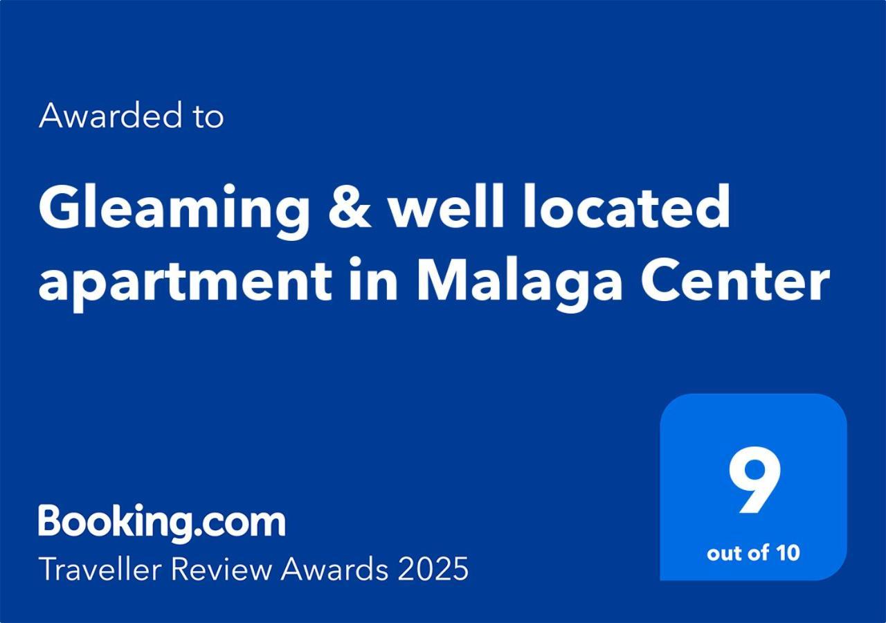 Gleaming & Well Located Apartment In Malaga Center Luaran gambar